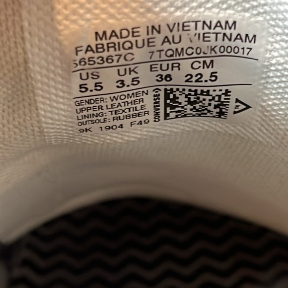 Converse All Star Chuck leather sneakers, women’s 5.5. - Picture 7 of 9